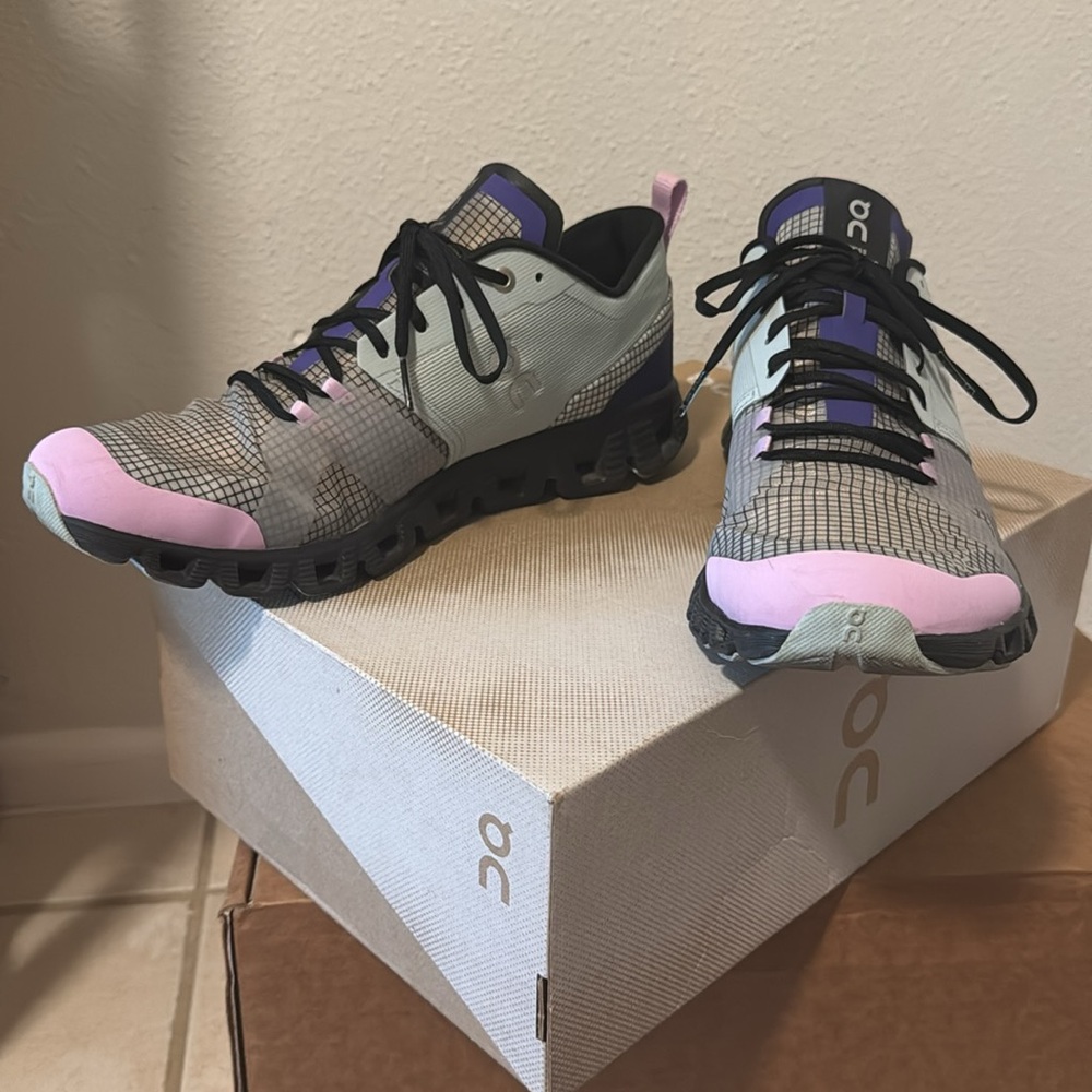 On Running Cloud X Shift Women's Size 10.5 Shoes Surf Vapor Blue Purple Black